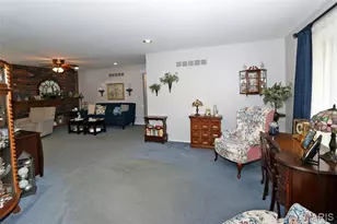 1571 Barkwood Dr, Florissant, MO 63031 - Photo 7