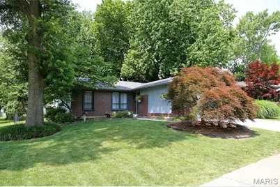1571 Barkwood Drive, Florissant, MO 63031 - Photo 1