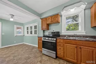 340 Kemper St, Troy, MO 63379 - Photo 17