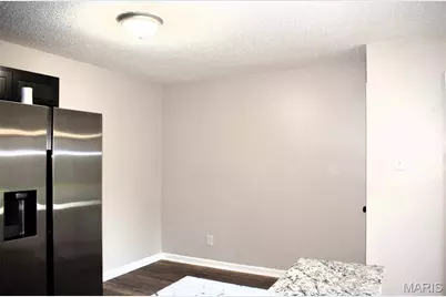 5766 Westphalia Lane #B, Oakville, MO 63129 - Photo 5