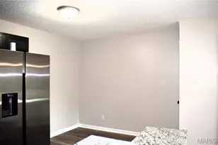 5766 Westphalia Ln, Oakville, MO 63129 - Photo 5