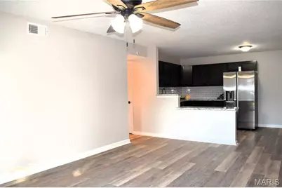 5766 Westphalia Lane #B, Oakville, MO 63129 - Photo 3
