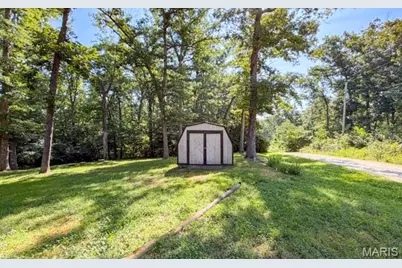 1645 Apache Way, Robertsville, MO 63072 - Photo 27