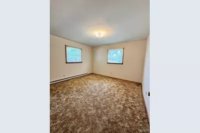 210 N 6th Street, Elsberry, MO 63343 - Photo 5