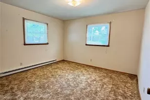 210 N 6th St, Elsberry, MO 63343 - Photo 5