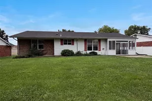 3679 Vago Ln, Florissant, MO 63034 - Photo 5