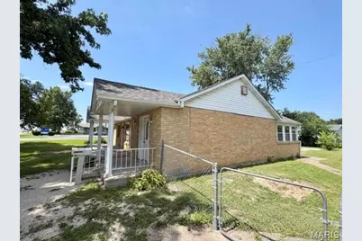 718 N Sturgeon Street, Montgomery City, MO 63361 - Photo 3