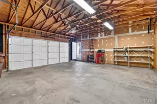 231 Laurelwood Dr, Saint Peters, MO 63376 - Photo 25