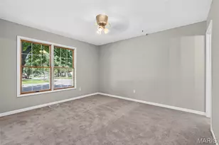 231 Laurelwood Dr, Saint Peters, MO 63376 - Photo 15