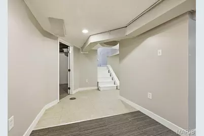 1367 Spellman Avenue, Crestwood, MO 63126 - Photo 23