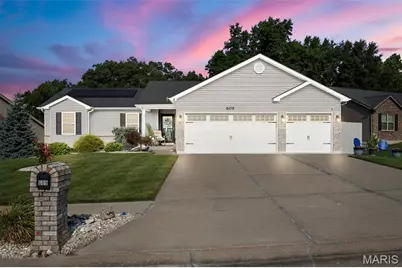 609 Courageous Lane, Wentzville, MO 63385 - Photo 1
