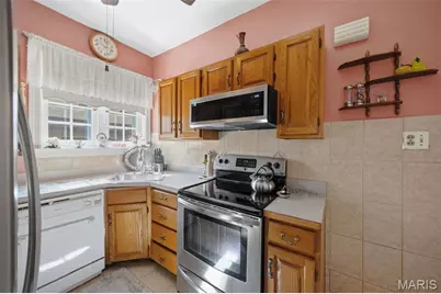 5011 Bancroft Avenue, Saint Louis, MO 63109 - Photo 11