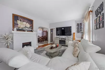 5011 Bancroft Avenue, Saint Louis, MO 63109 - Photo 3