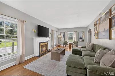 1067 Wilson Avenue, Saint Louis, MO 63130 - Photo 11