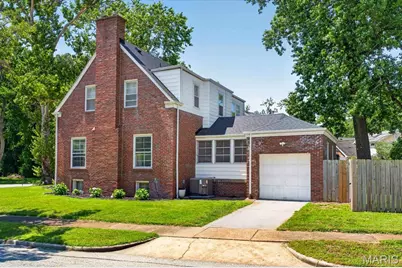 1067 Wilson Avenue, Saint Louis, MO 63130 - Photo 5