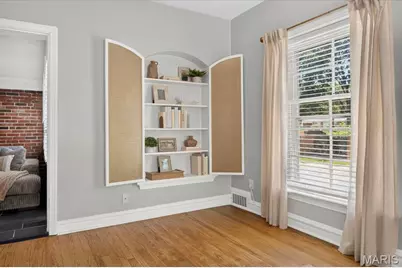 1067 Wilson Avenue, Saint Louis, MO 63130 - Photo 13