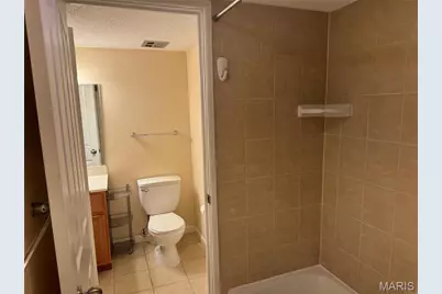 1431 Willow Brook Cove #7, Saint Louis, MO 63146 - Photo 13