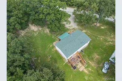 1001 King Arthur Court, French Village, MO 63036 - Photo 15