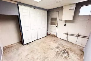 1860 Bobbinray Ave, Florissant, MO 63031 - Photo 27