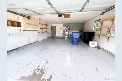 1860 Bobbinray Avenue, Florissant, MO 63031 - Photo 37