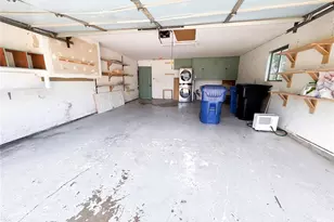 1860 Bobbinray Ave, Florissant, MO 63031 - Photo 37