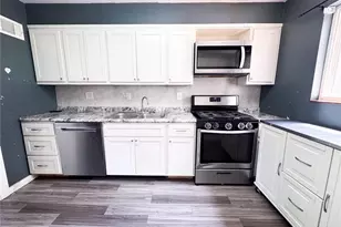 1860 Bobbinray Ave, Florissant, MO 63031 - Photo 9