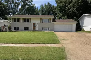 1860 Bobbinray Ave, Florissant, MO 63031 - Photo 1