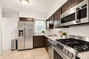 1133 Fain Dr, Saint Louis, MO 63125 - Photo 9