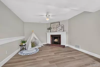 930 Bellestri Drive, Ballwin, MO 63021 - Photo 27