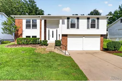 930 Bellestri Drive, Ballwin, MO 63021 - Photo 43