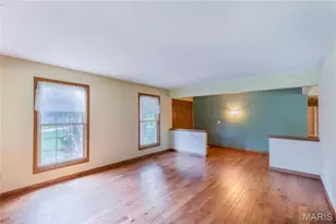 3641 Afshari Cir, Florissant, MO 63034 - Photo 9