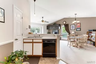 1335 Crossings Ct, Ballwin, MO 63021 - Photo 25