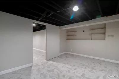 145 Chateau Drive, Florissant, MO 63031 - Photo 17