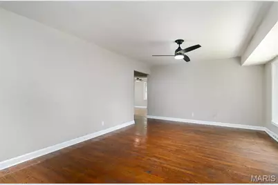 145 Chateau Drive, Florissant, MO 63031 - Photo 3