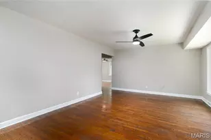 145 Chateau Dr, Florissant, MO 63031 - Photo 3