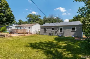 145 Chateau Dr, Florissant, MO 63031 - Photo 21