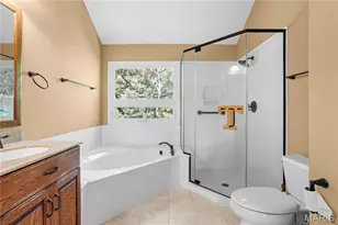 3499 Brookwood Cir, Saint Charles, MO 63301 - Photo 23