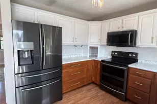 4 Paulina Dr, Hannibal, MO 63401 - Photo 9