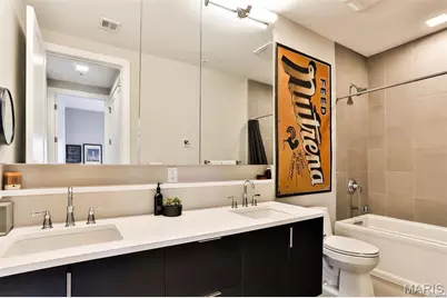 4101 Laclede Avenue #403, Saint Louis, MO 63108 - Photo 11