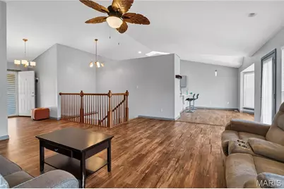 2029 Chapel Hill Crossing, Saint Peters, MO 63376 - Photo 9