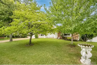 36 Park Charles Boulevard, Saint Peters, MO 63376 - Photo 5