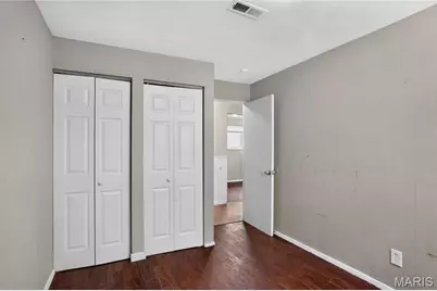 6851 Woodhurst Drive, Berkeley, MO 63134 - Photo 13