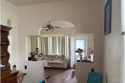 4260 Miami Street, Saint Louis, MO 63116 - Photo 3