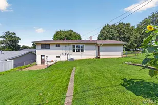 4146 Garvey Dr, Mehlville, MO 63129 - Photo 33