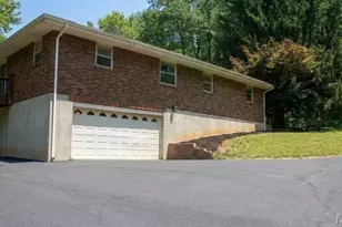 14145 Old Jamestown Rd, Black Jack, MO 63033 - Photo 1