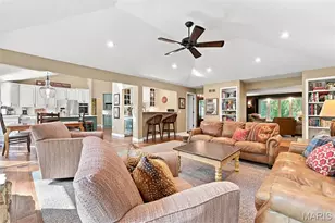 13 Summerhill Ln, Town and Country, MO 63017 - Photo 15