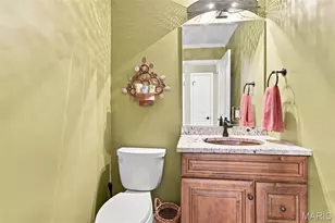 13 Summerhill Ln, Town and Country, MO 63017 - Photo 11