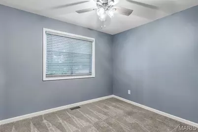 1060 Timberwood Trails Drive, Florissant, MO 63031 - Photo 23
