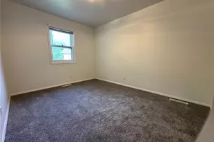 903 Fulton Ave, Hannibal, MO 63401 - Photo 11