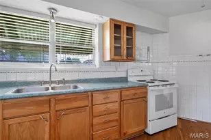 5451 Murdoch Ave, Saint Louis, MO 63109 - Photo 13